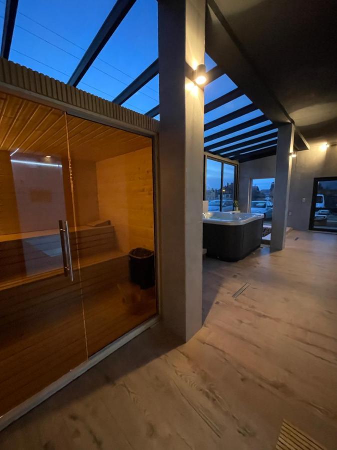 La Park Aparthotel Kudowa Zdroj Ngoại thất bức ảnh